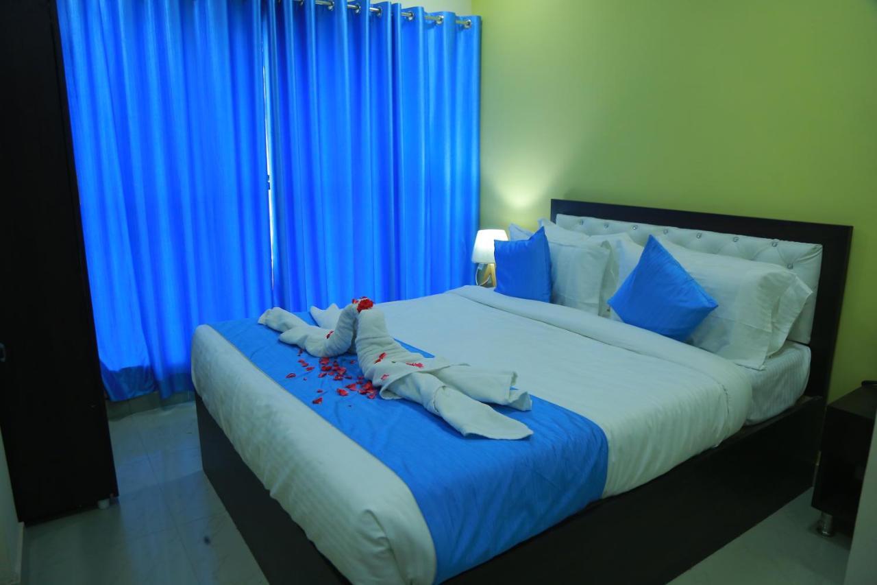 Hotel Sky Park Shamshabad Zewnętrze zdjęcie